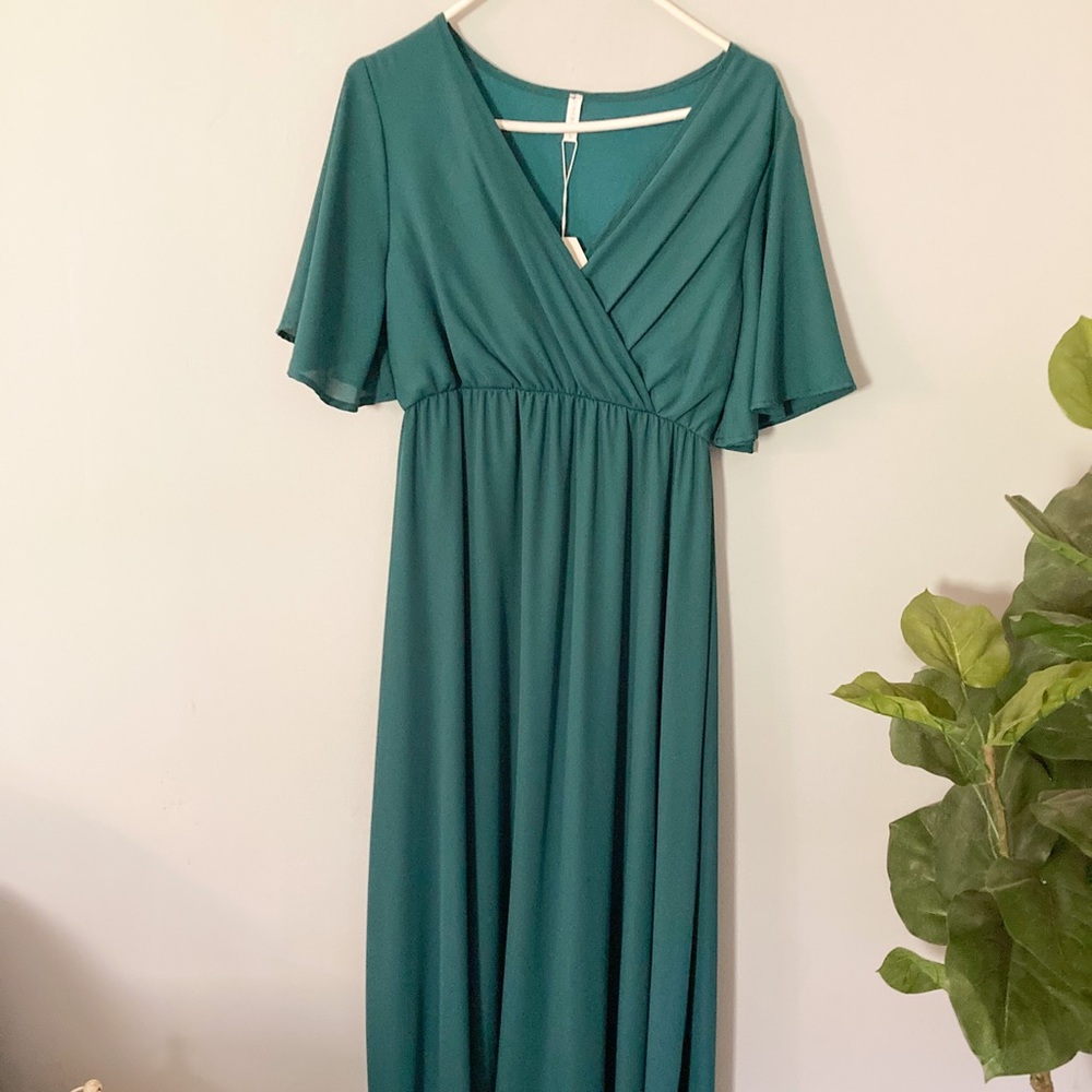 Pink blush maxi dress, size S, emerald. NEW WITH TAGS